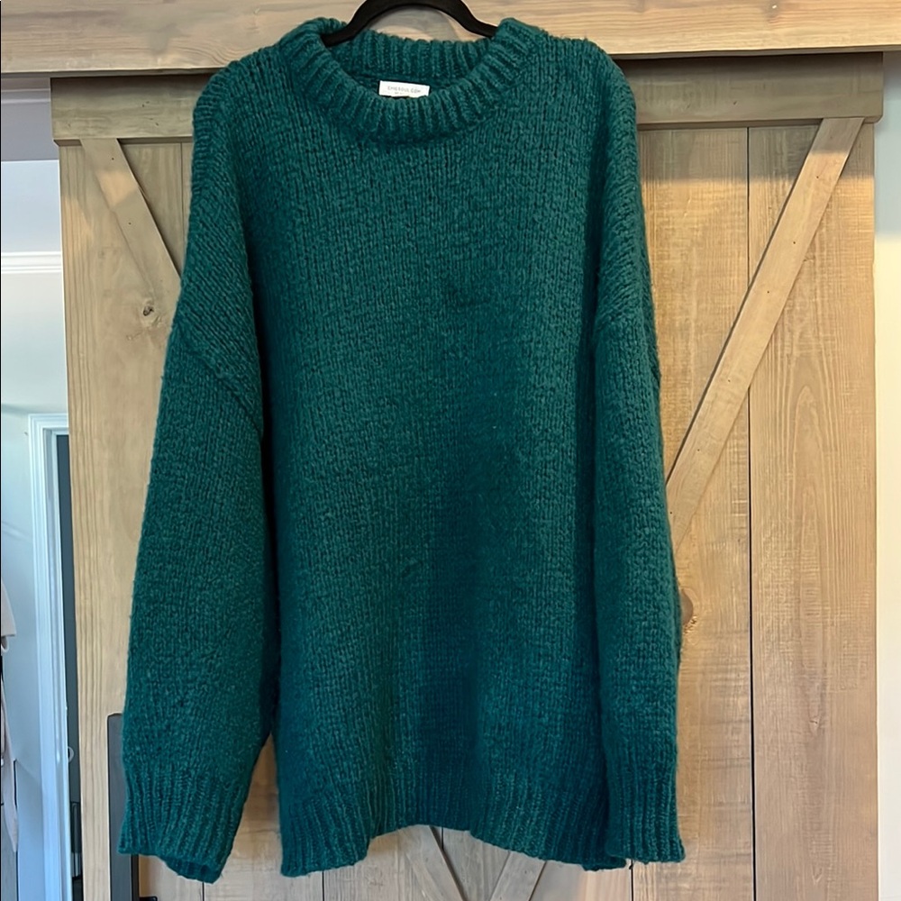Chic Soul Green Crew Neck Sweater